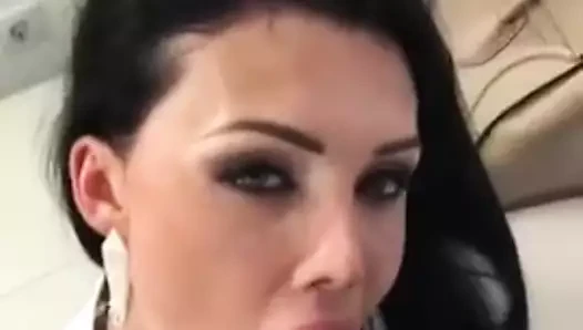 Sekreter oral seks