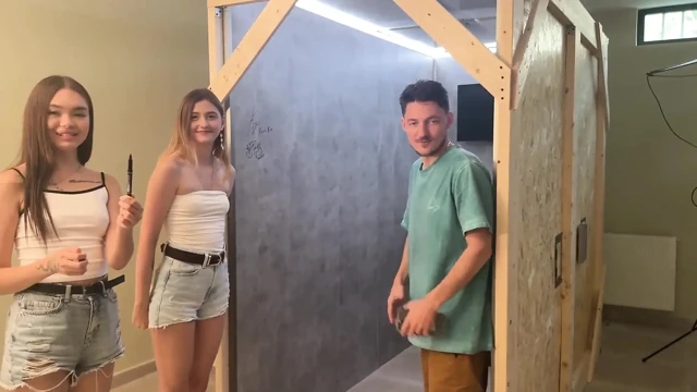 Seks vlog - ilk kez duvar deliğini deniyor!