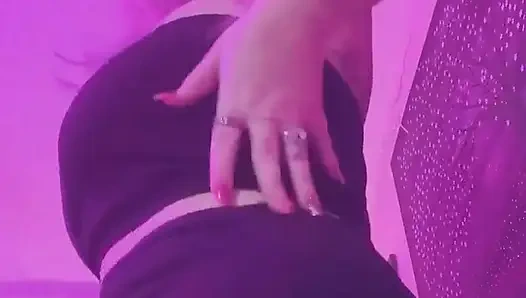 Ne düşündüğünü biliyorum