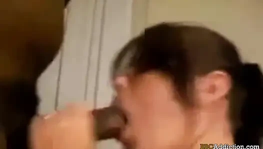 Büyük zenci yarağı bağımlılığı -% 100 amatör ve ev yapımı porno videoları. Orta yaşlı seksi kadınlar büyük zenci yarağı bağımlısı ve ırklararası sikiş