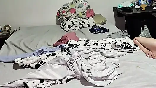 Oh, I don't expect anyone to find out that I had sex with my idiot friend