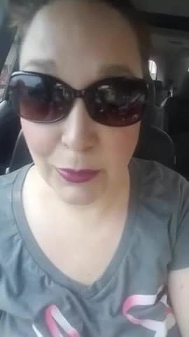 Youtube - sütyensiz 6