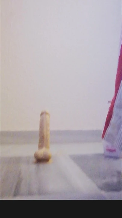 Dildoya biniyor