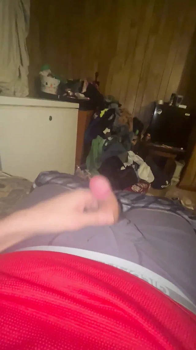 Heteroseksüel meraklı taşralı adam boşalıyor