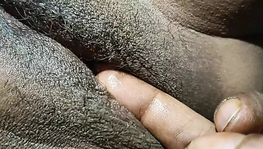 İri göğüslü kadın köle gibi davranmasını istiyor