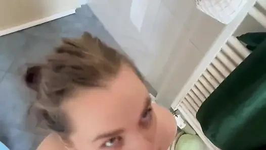 Kahvaltıda oral seks, lütfen