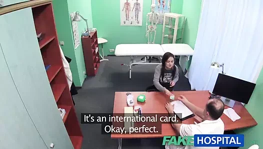 Fakehospital siyah saçlı öğrenci istiyor horoz