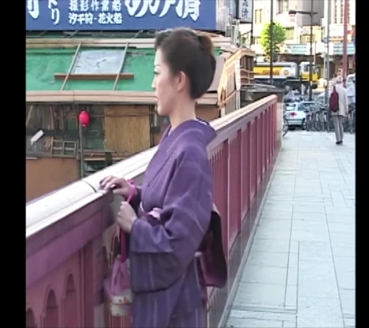 P128G01 A Showa-era erotic drama where men and women, and women intertwine, unfold on Tokyo's yakatabune (houseboats)!　