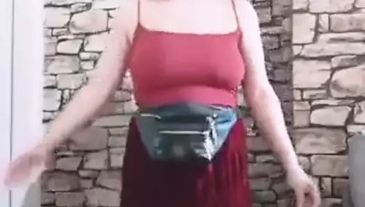 Çingene Rumen büyük meme dansı - arsivizm