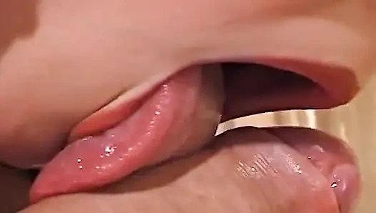 Oda hizmetçisi yumruk sokma