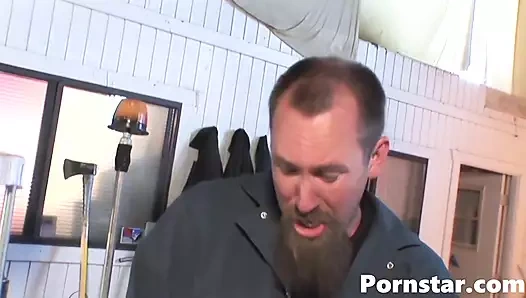 Brittaney Starr ile yüze boşalma seks seansı