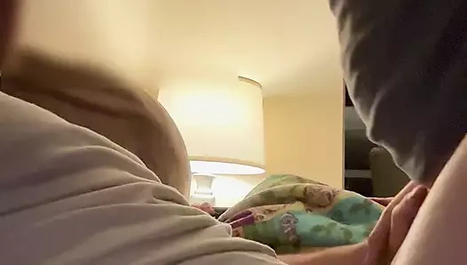 Oral seks ve kovboy kız biniyor