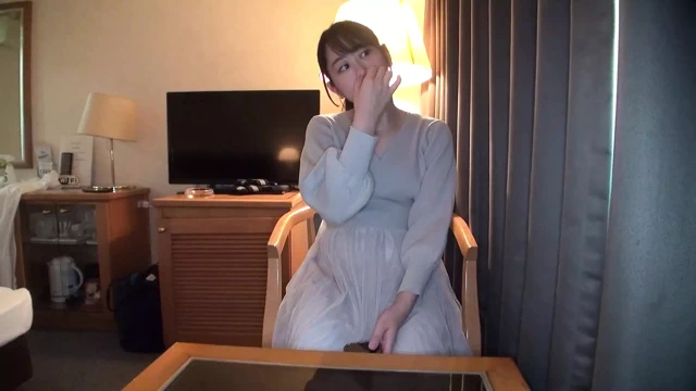 Kafe kızı ilişkide yakalandı! Zayıflığı ortaya çıktı ve acımasızca iki kez dölleniyor! Miki 22