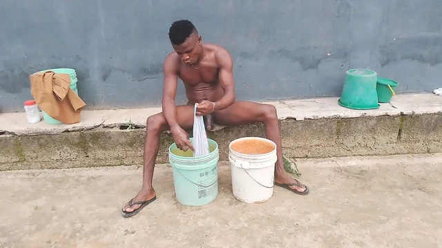 Erkek arkadaşım evime geliyor