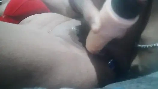 Мастурбация с анальным плагом