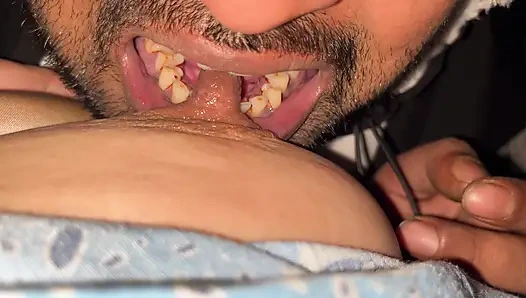 Haftalık fışkırtma bağımlılığını keşfediyor