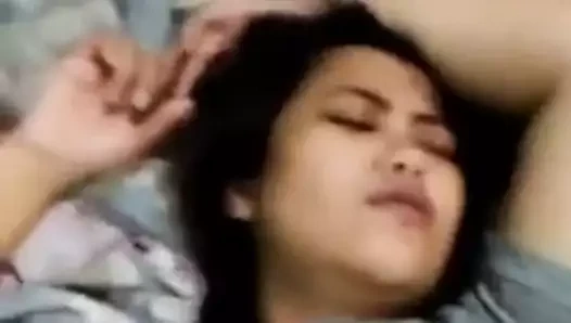 Ateşli Asyalı kız seks yapıyor