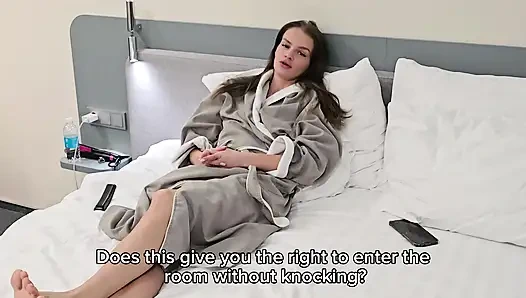 Bir ödeme hatası nedeniyle neredeyse otelden atılmak üzereydim.