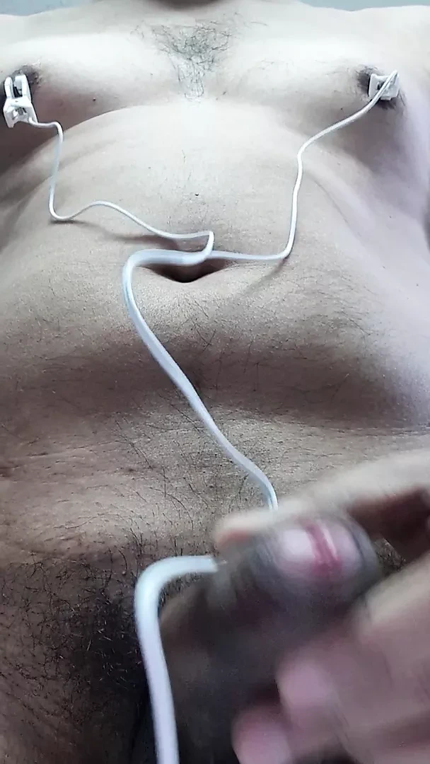 Meme ucu elektrik eğlencesi