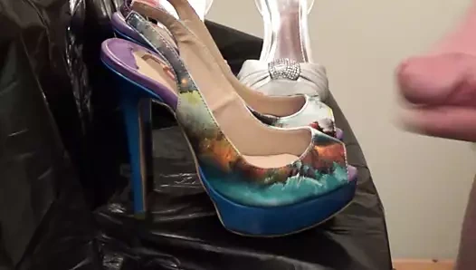 Colored platform