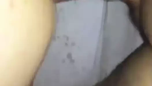 Sert sikme köpek stili