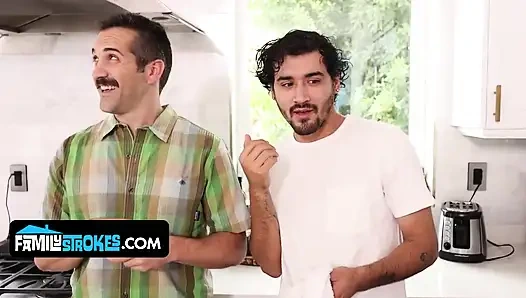 İki ateşli, azgın kadın iki büyük yarak için çaresizken kasım ayında deli kazanamıyorlar