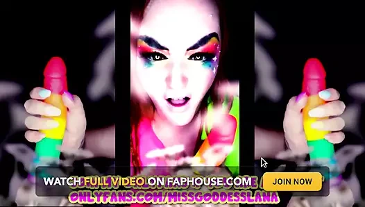 Gökkuşağı dildo fagboi ile seni sikebilirsem yorum yap