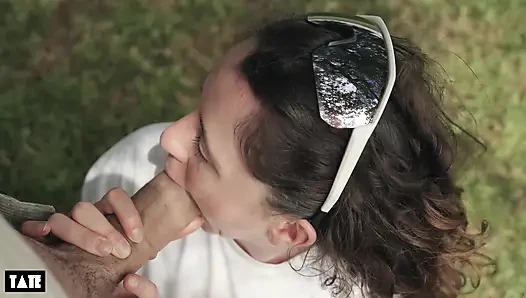 Eski sevgilimle tanıştım ve sonunda tepelerde sakso çekti