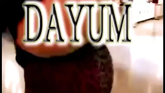 Gloryanna'nın kıçının kendine has bir ritmi var