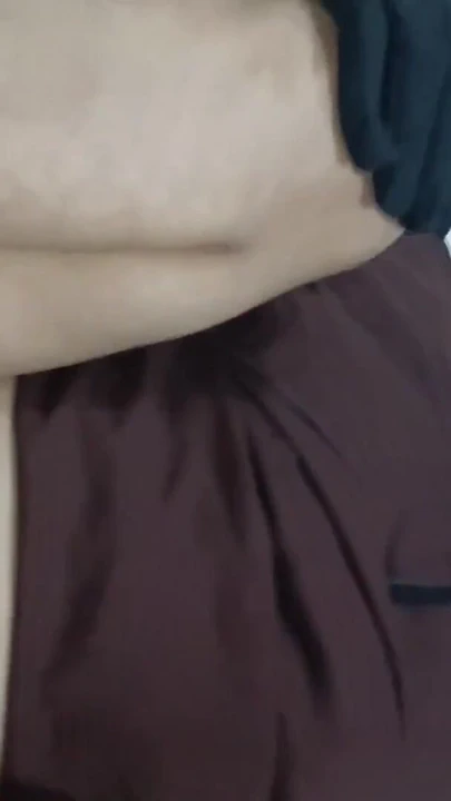 Gerçek Desi Müslüman kız kocası tarafından sikiliyor | Klip 2