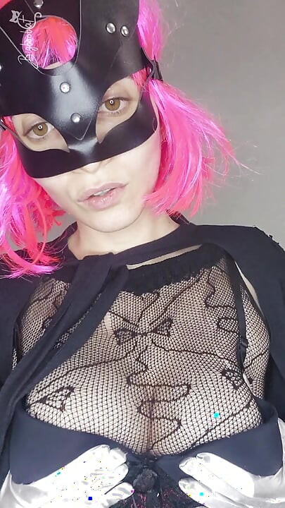 My natural tits are throbbing! Kitten mask on for a solo delight