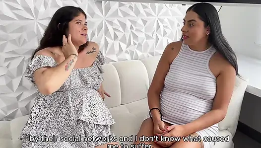 Hamile eski kız arkadaşım evime geliyor ve sonunda karımı sikiyor