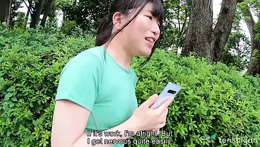 Kaho Hamazaki bir öğleden sonra çıplak oynamak isteyen sevimli ofis kızımız