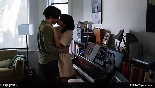 Kate micucci &amp; malin akerman çıplak &amp; sıcak üçlü seks sahneleri