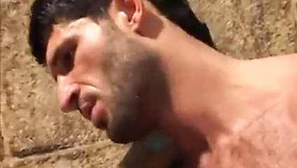 Machos