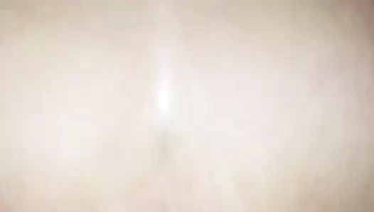 Bir sürtüğü sikiyorum