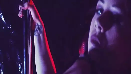 Luna - erotik striptizci