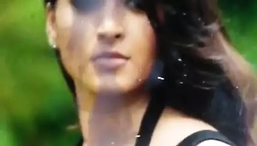 Anushka shetty cumtribute üç kez geri 2 geri cumshots