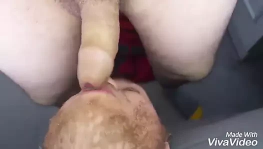 Enayi boşalan süre o emme bir horoz derin boğaz