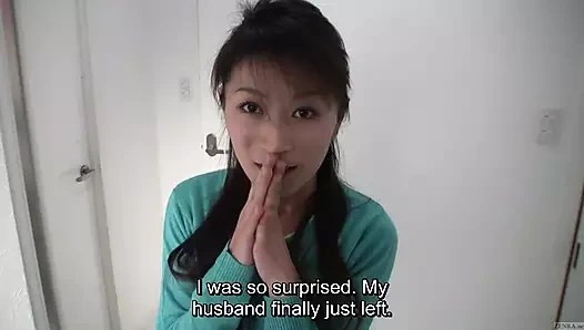 Sosisimin büyüklüğünü umursamayan bronz tenli japon karısıyla gizli karşılaşma