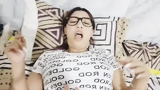 New York Abd'li 18 yaşındaki esmer büyük sarkık memeler üvey erkek kardeşinin büyük yarağını sikiyor bölüm 110