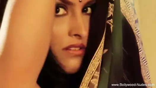 güzel çıplak esmer civciv itibaren bollywood solo