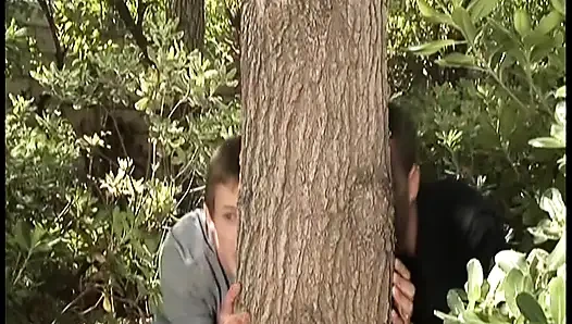 Sert ve edepsiz seven azgın ev kadınları!