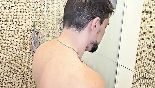 Üvey oğlum külotluğa bağımlı oldu, hemen kanepede vajinamı verdim