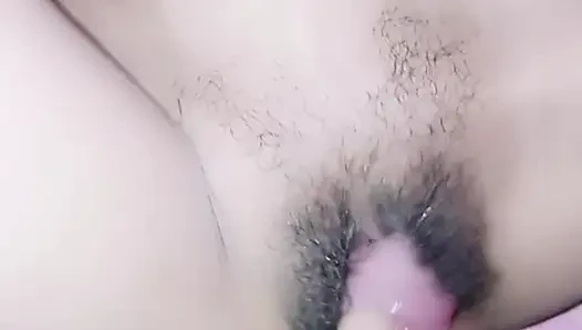 Makanmaalik ka naya tarika kiraya vasoolane ka bhabhi ki choot maari