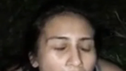 Yan parça beni ormanda emiyor