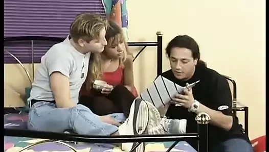 Çift porno video için yakalandı