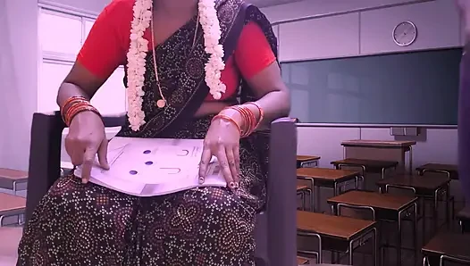 Roja, evli ve sınırsız bir öğretmen olarak mastürbasyon yapmaya yardım etti
