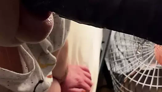 Bbw milf yarım yamalak derin boğaz bbc yutmak