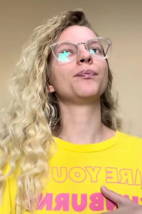 Kadın kılıklı olmayı çok kolaylaştıracak kolay numara!